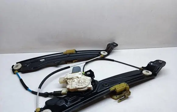 BMW 5 F10 F11 Front door window regulator with motor 7248171