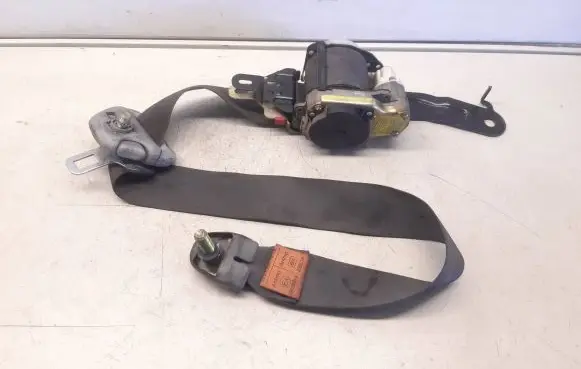 Mitsubishi Galant Front seatbelt TKAB2EN209