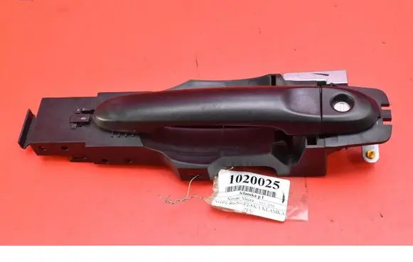 Nissan Micra Front door exterior handle 