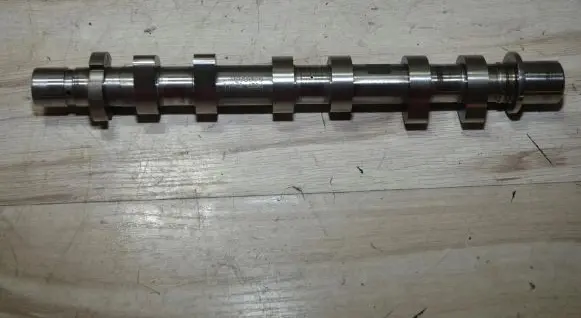 Renault Captur Camshaft 782732011