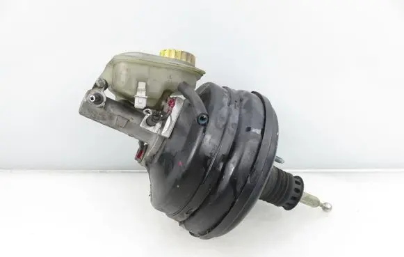 Audi A4 S4 B5 8D Brake booster 4B3612105