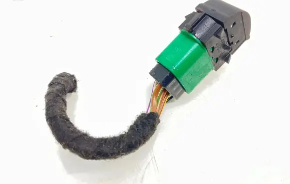 Ford Focus Electric window control switch AM5T14529BB 10005868 10046903