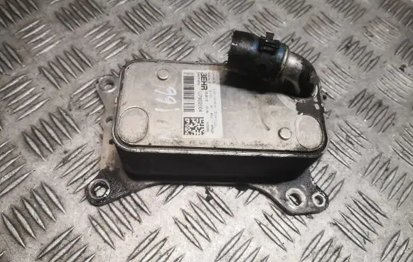 Mercedes-Benz ML W166 Engine oil radiator 6511800665 A6511800665