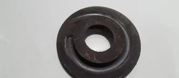 Volkswagen Golf V Front coil spring rubber mount 1k0512149b