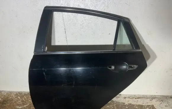 Mazda 6 Rear door