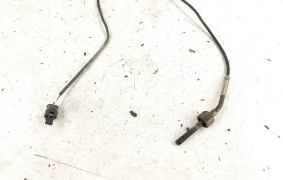 Mercedes-Benz C W203 Lambda probe sensor 0051536828 A0051536828