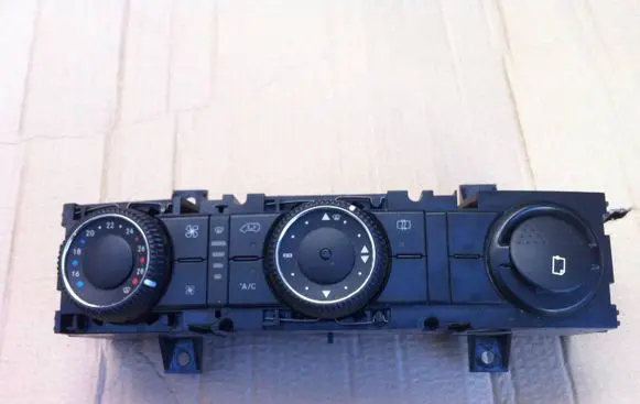 Mercedes-Benz Sprinter W906 Climate control/heater control trim 