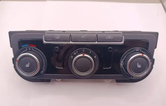 Volkswagen Golf VI Climate control unit 7N0907426L 5HB00975151