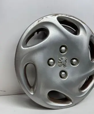 Peugeot 206 R14 wheel hub/cap/trim 9628918177