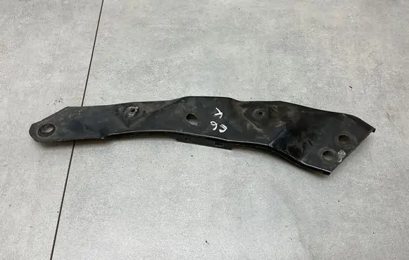 Volkswagen Golf VI Radiator support slam panel bracket 5K0806929B