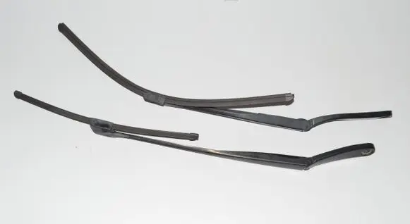 BMW 5 F10 F11 Windshield/front glass wiper blade 7203156 7182459