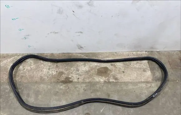 Maserati Ghibli Loading door rubber seal (on body) 