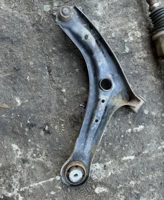 Ford Transit Courier Front lower control arm/wishbone