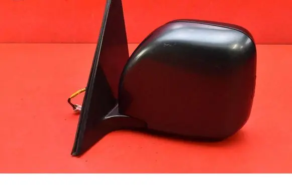 Mitsubishi Pajero Front door electric wing mirror MR387993