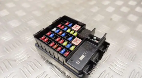 Hyundai Tucson IV NX4 Fuse module 91959N7020