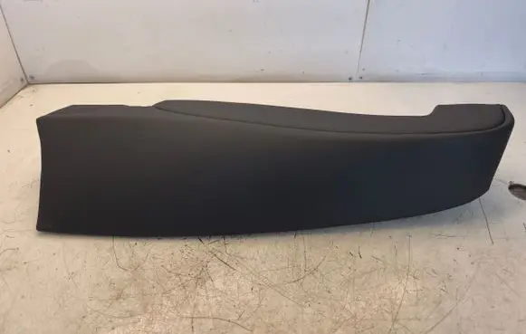 BMW 4 G22 G23 G24 G26 Rear seat side top trim 9476023