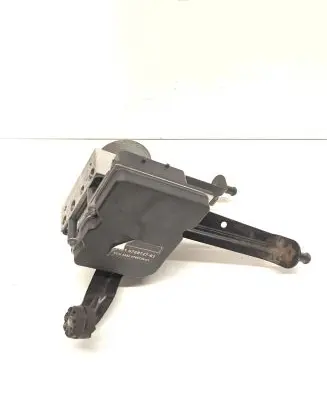BMW 5 E60 E61 ABS Pump 6768727 6768729