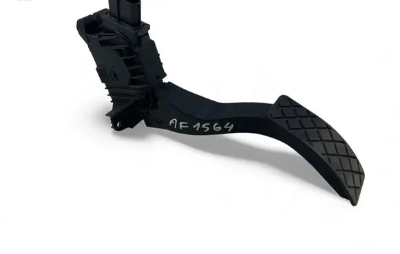 Volkswagen Golf VII Accelerator throttle pedal 5Q1723503H