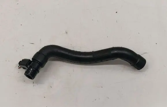 Mercedes-Benz GLA W156 Air intake hose/pipe A6510100782