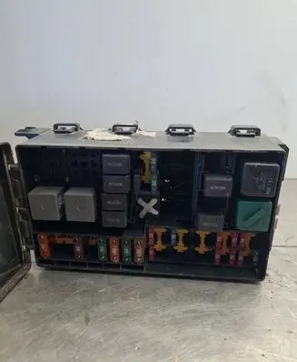 Ford Focus Fuse box set 98AG14A067CC 518261102