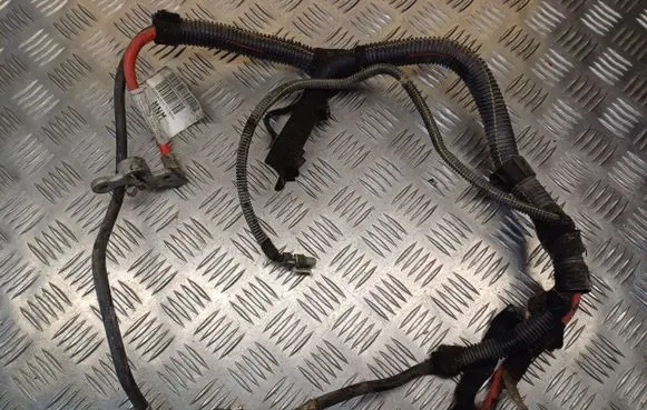 Opel Corsa D Positive cable (battery) 55558093