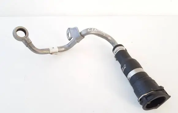 Coolant pipe/hose