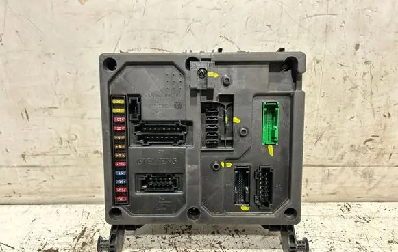 Volkswagen Sharan Comfort/convenience module 7M3962258S