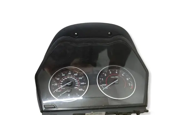 BMW 1 F20 F21 Speedometer (instrument cluster) 17649411 007055100 245353107