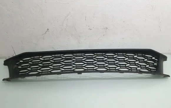 Dacia Sandero II Front grill 622544275R