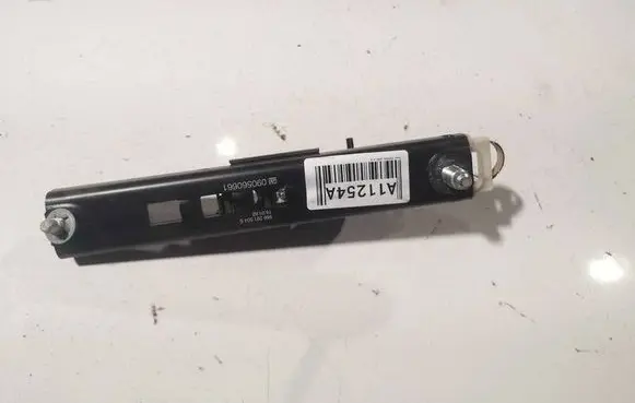 Opel Zafira A Seat belt adjustment rail 090560661