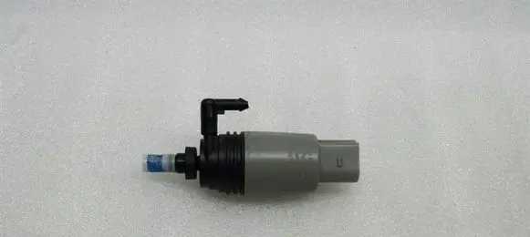 BMW 5 E60 E61 Windscreen/windshield washer pump 6934159
