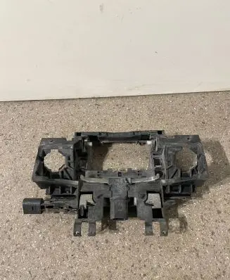 Front door exterior handle/bracket