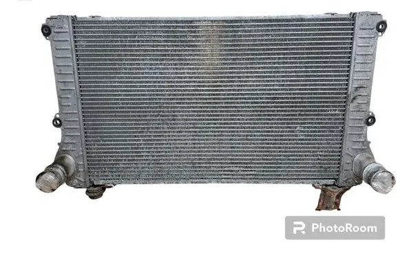 Toyota RAV 4 (XA30) Intercooler radiator 90152608