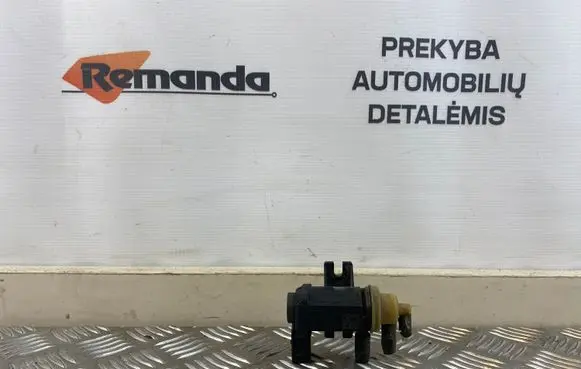 Volkswagen PASSAT CC Brake central valve 1K0906627B