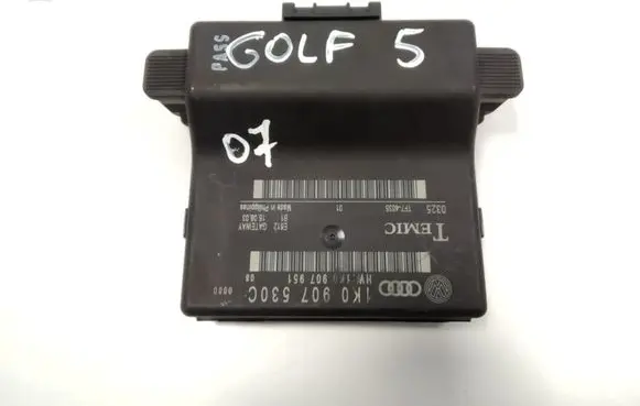 Volkswagen Golf V Gateway control module 1K0907530C 1K0907951