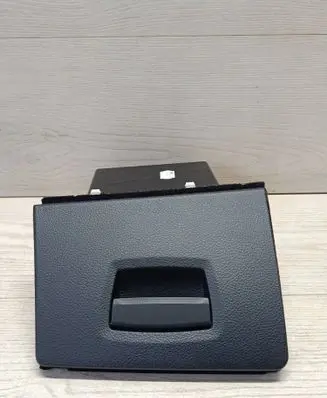 BMW 5 F10 F11 Glove box 9166696 112420
