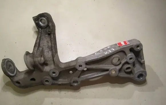Front lower control arm/wishbone