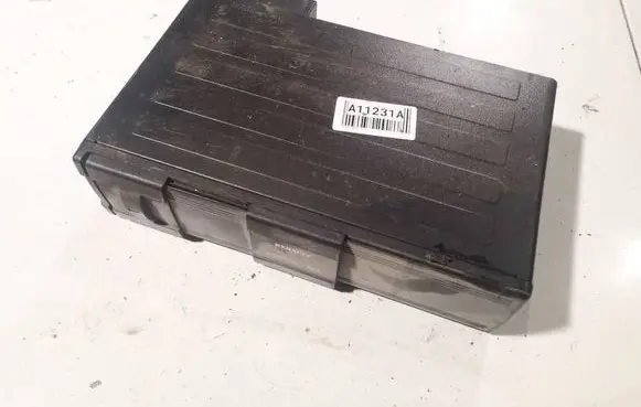 Renault Espace - Grand espace IV CD/DVD changer 8200207100