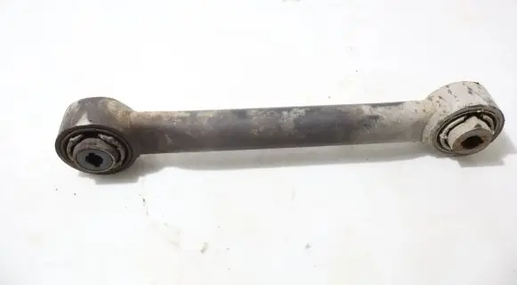 Rear control arm
