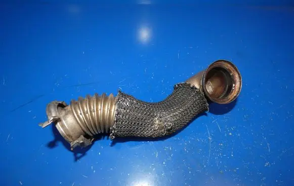 Fiat 500X EGR valve line/pipe/hose