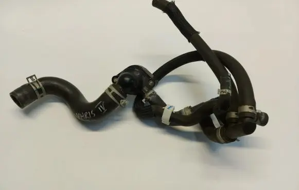 Toyota Yaris XP210 Engine coolant pipe/hose