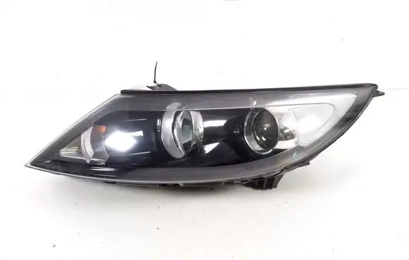 KIA Sportage Headlight/headlamp 921013U210