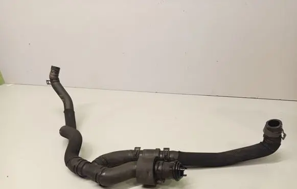 Audi Q5 SQ5 Engine coolant pipe/hose 