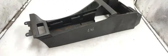 BMW 3 E46 Center console 51168213681 8218303
