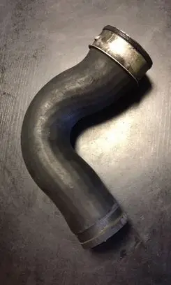 Mercedes-Benz ML W163 Intercooler hose/pipe 1635014582