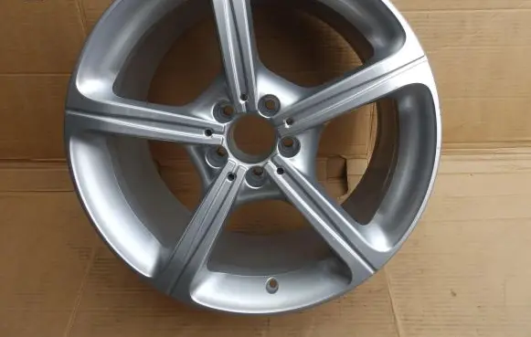 Mercedes-Benz CLS W257 R19 alloy rim 