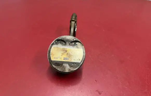 Chrysler Pacifica Piston with connecting rod 96L85