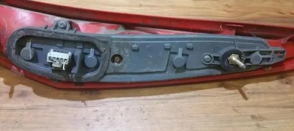 Fiat Punto (188) Tail light bulb cover holder 286221