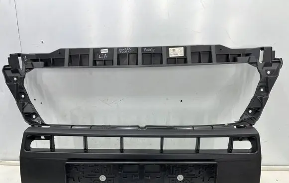 Opel Movano C Front grill 1315077070