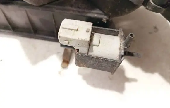 Volvo 850 Turbo solenoid valve